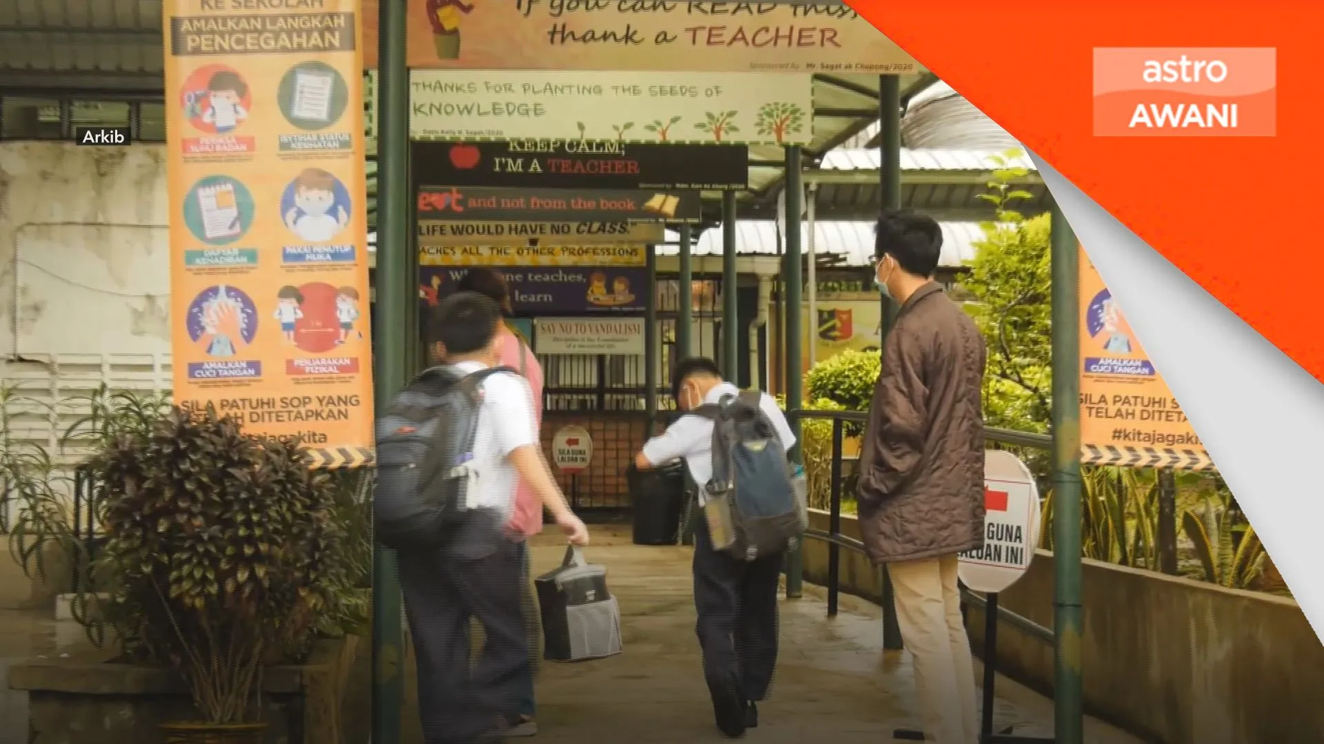 Semua sekolah di Sarawak dibuka pada Khamis