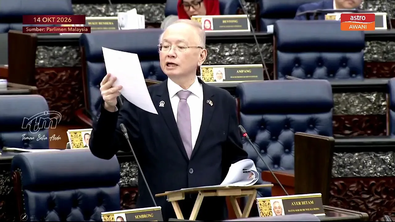 Dakwaan Menteri KKDW sakau RM2.1 bilion adalah sangat serius - Wee Ka Siong